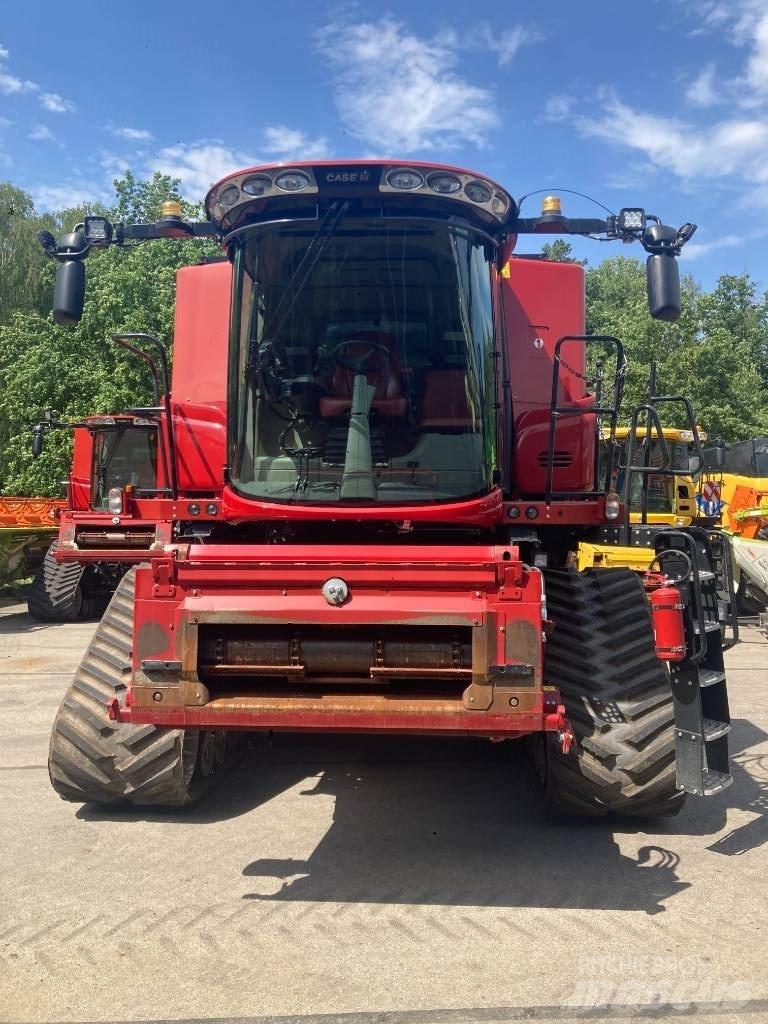 Case IH 9240 Зернозбиральні комбайни