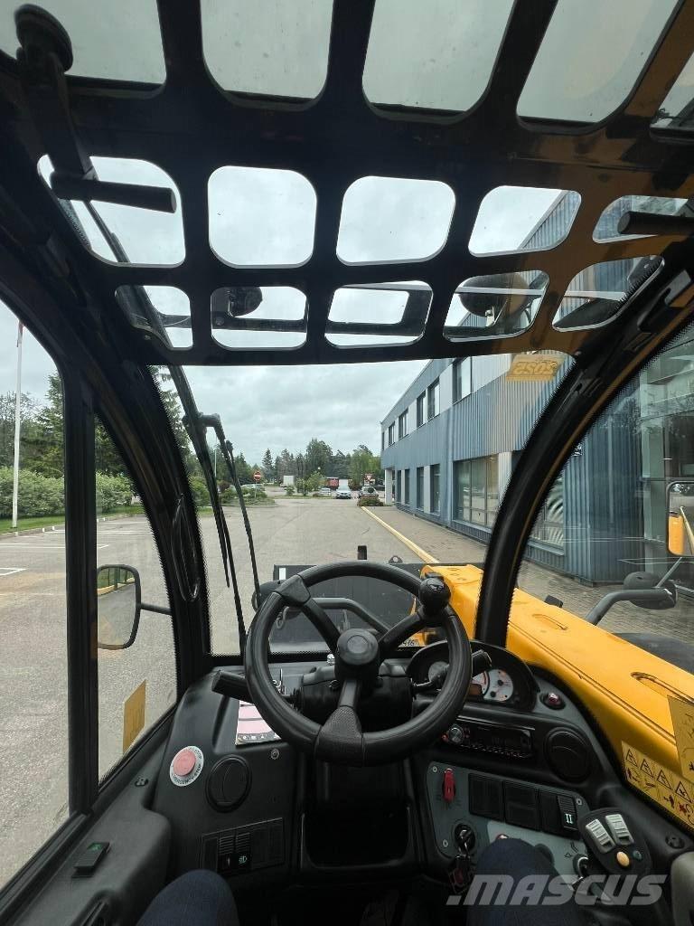 Dieci 40.7 AGRI PLUS Телескопічний навантажувач