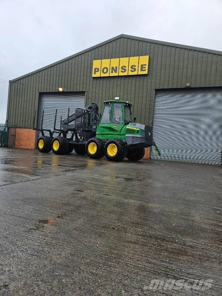 John Deere 1010 G Форвардери