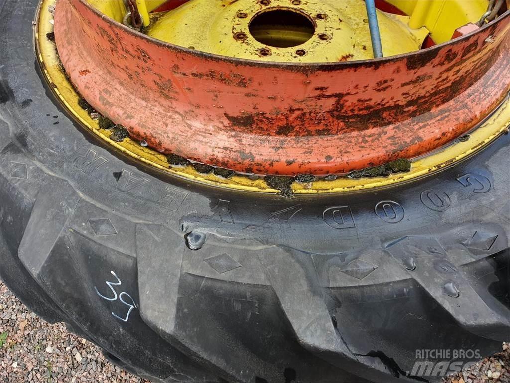 Goodyear 136-38 x2 Колеса