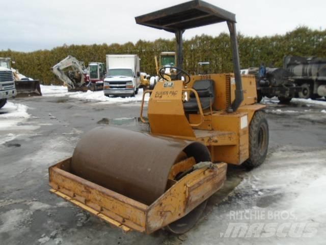 SuperPac 540C Грунтові котки