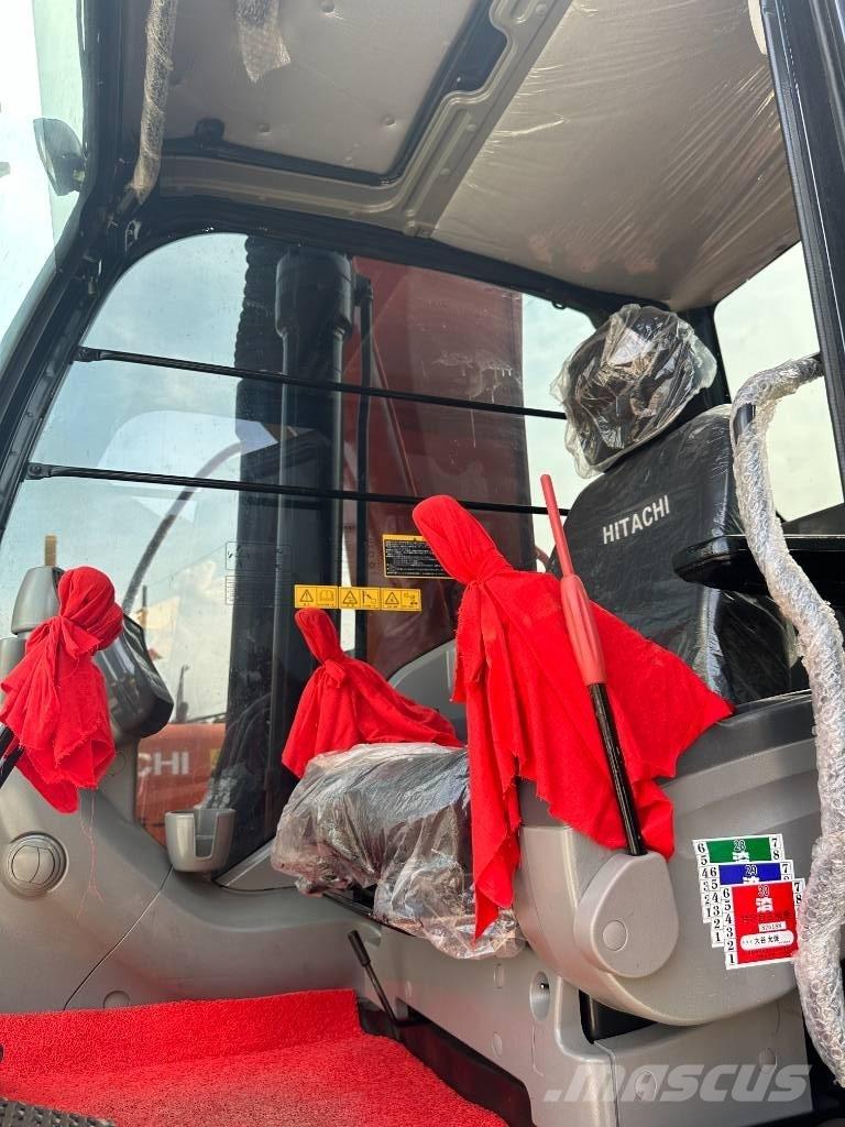 Hitachi ZX200 Гусеничні екскаватори