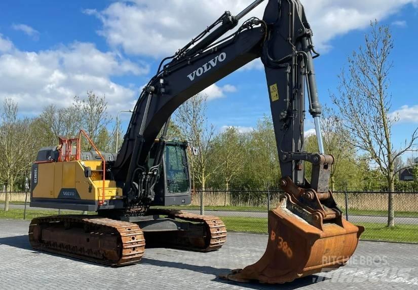 Volvo EC380 Гусеничні екскаватори