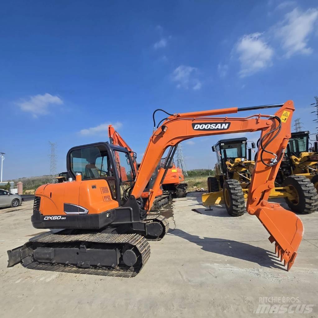 Doosan DX 60-9C Міні-екскаватори < 7т
