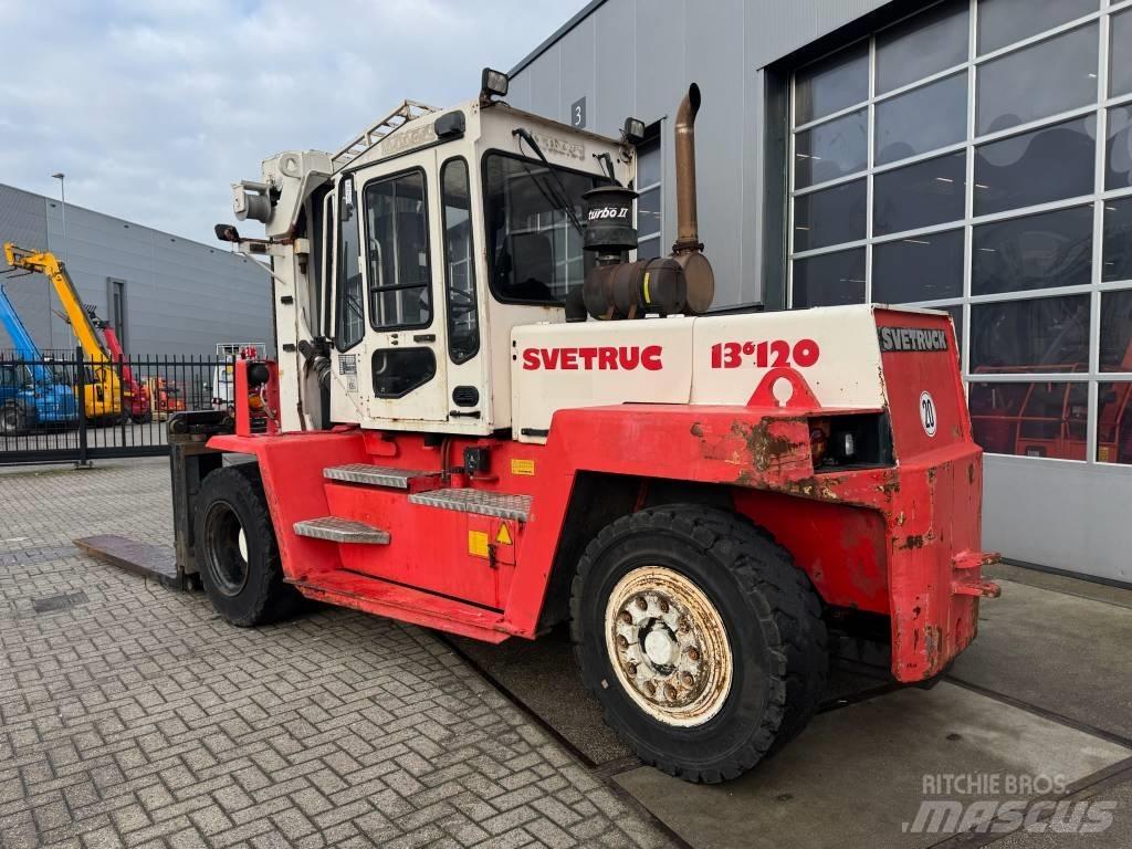 Svetruck 13,6- 1200 Дизельні навантажувачі
