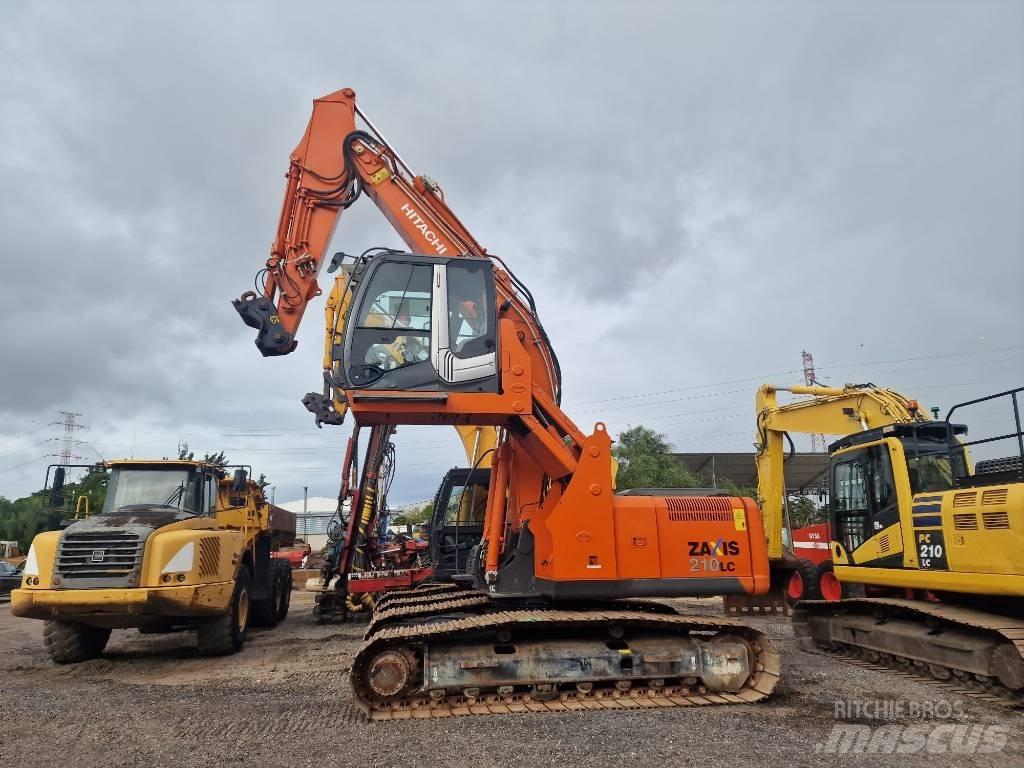 Hitachi ZX 210 LC Гусеничні екскаватори
