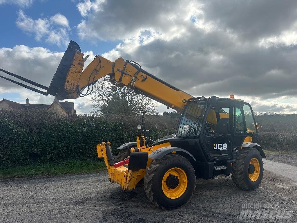 JCB 540-140 Телескопічні навантажувачі
