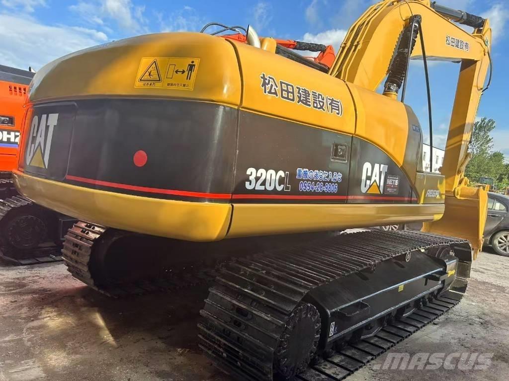 CAT 320 C Гусеничні екскаватори