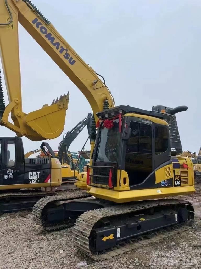 Komatsu PC 130-8 Гусеничні екскаватори