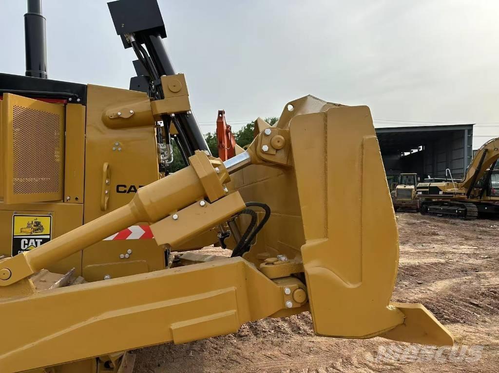 CAT D8R Гусеничні бульдозери