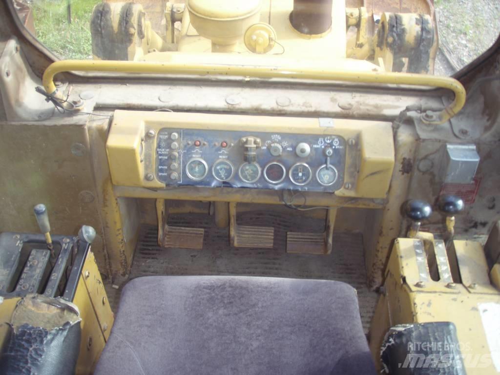 CAT 955 L Гусеничні вантажники