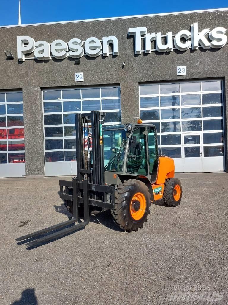 Ausa C 251 H x4 Навантажувачі підвищеної прохідності