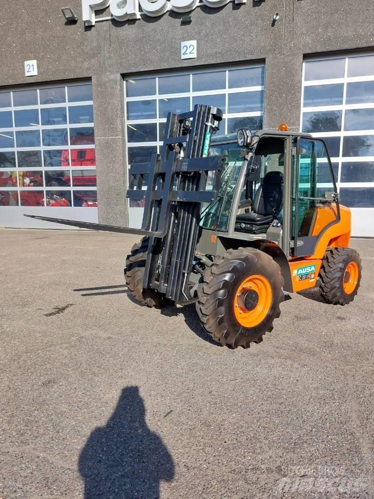 Ausa C 251 H x4 Навантажувачі підвищеної прохідності