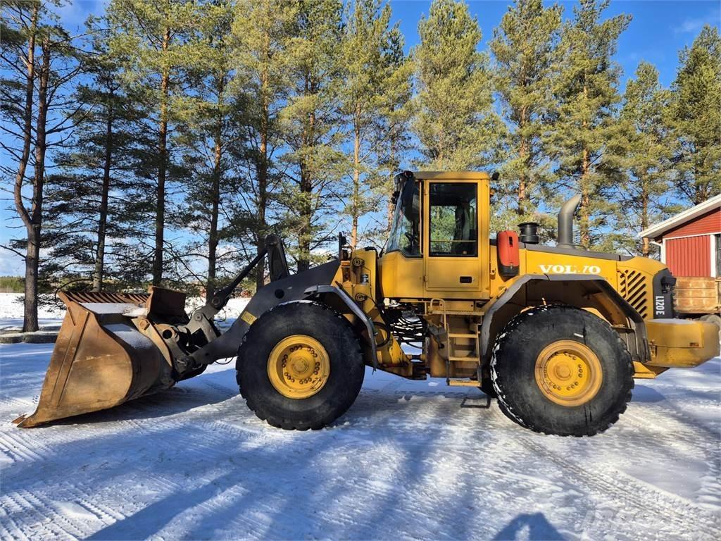 Volvo L120E Фронтальні навантажувачі