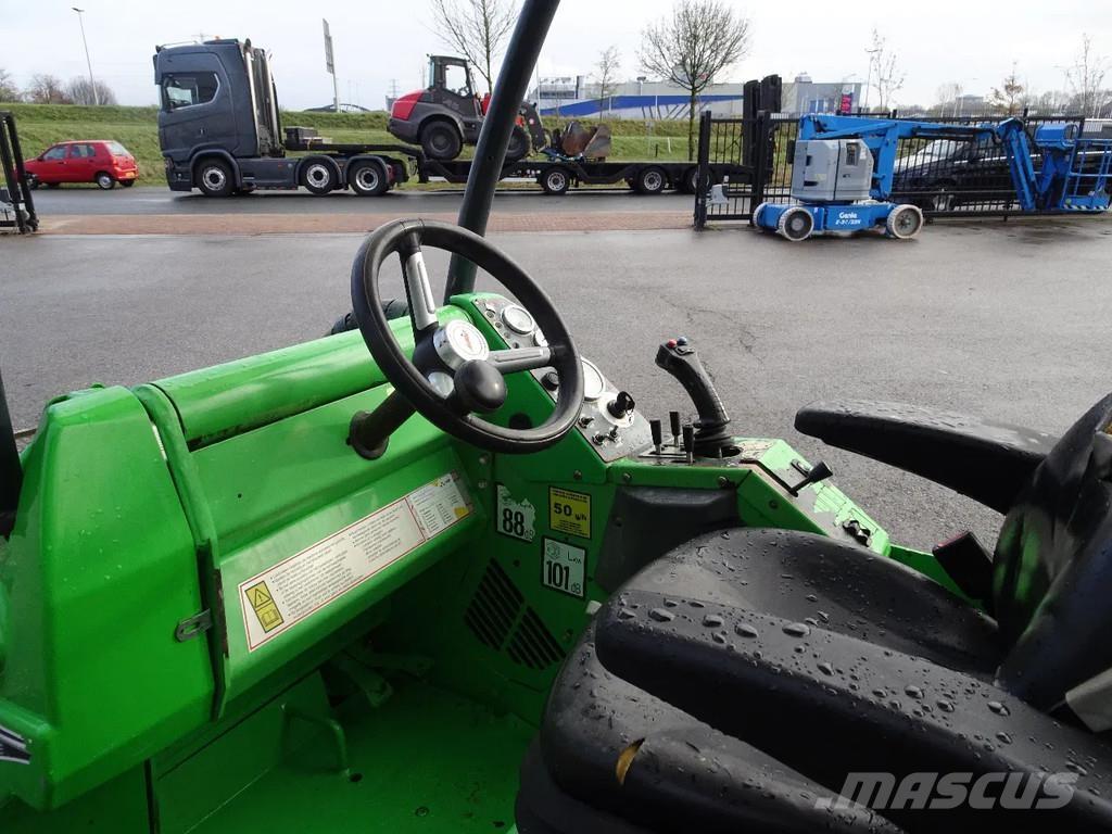 Avant 750 Малі навантажувачі