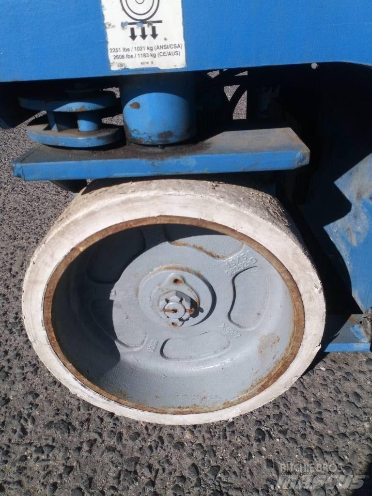 Genie 3246 Підйомники-ножиці