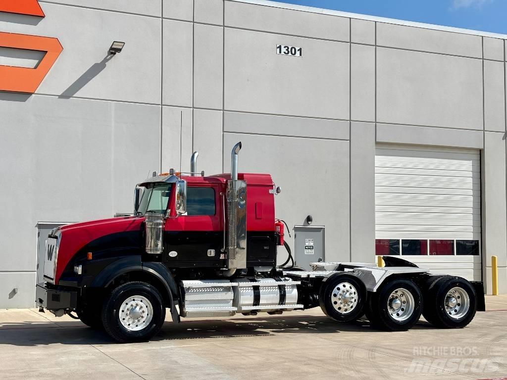 Western Star 4900 Тягачі