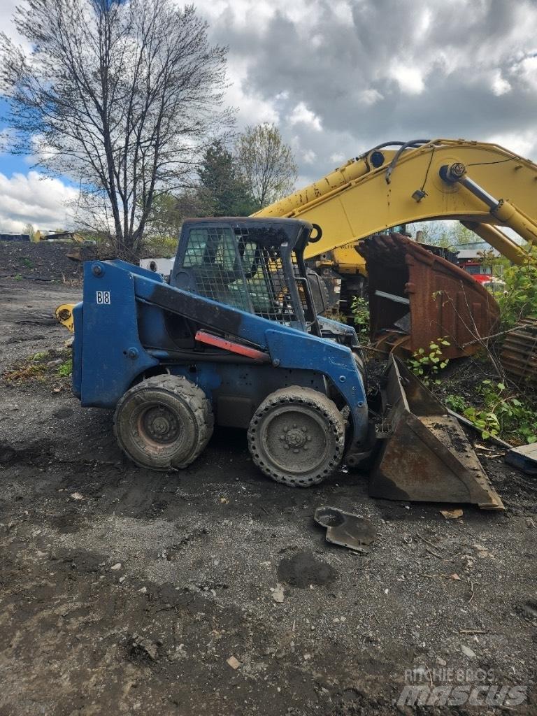 Bobcat 863 Міні-навантажувачі
