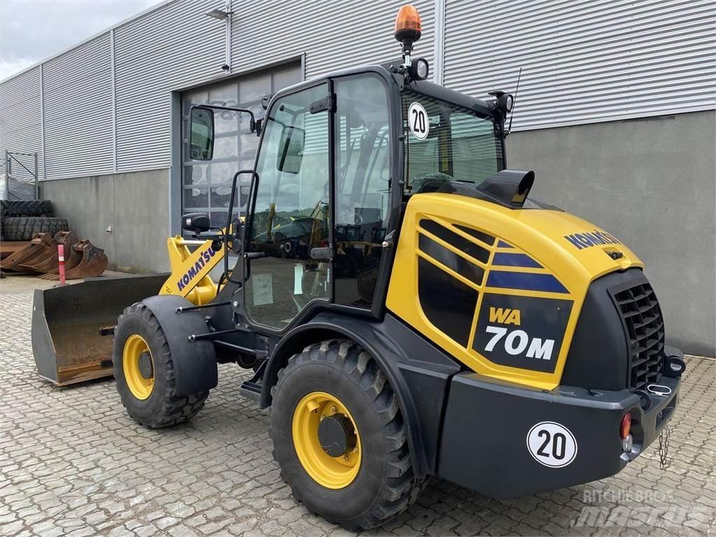 Komatsu WA70M-8EO Багатофункціональне обладнання для вантажних і землекопальних робіт