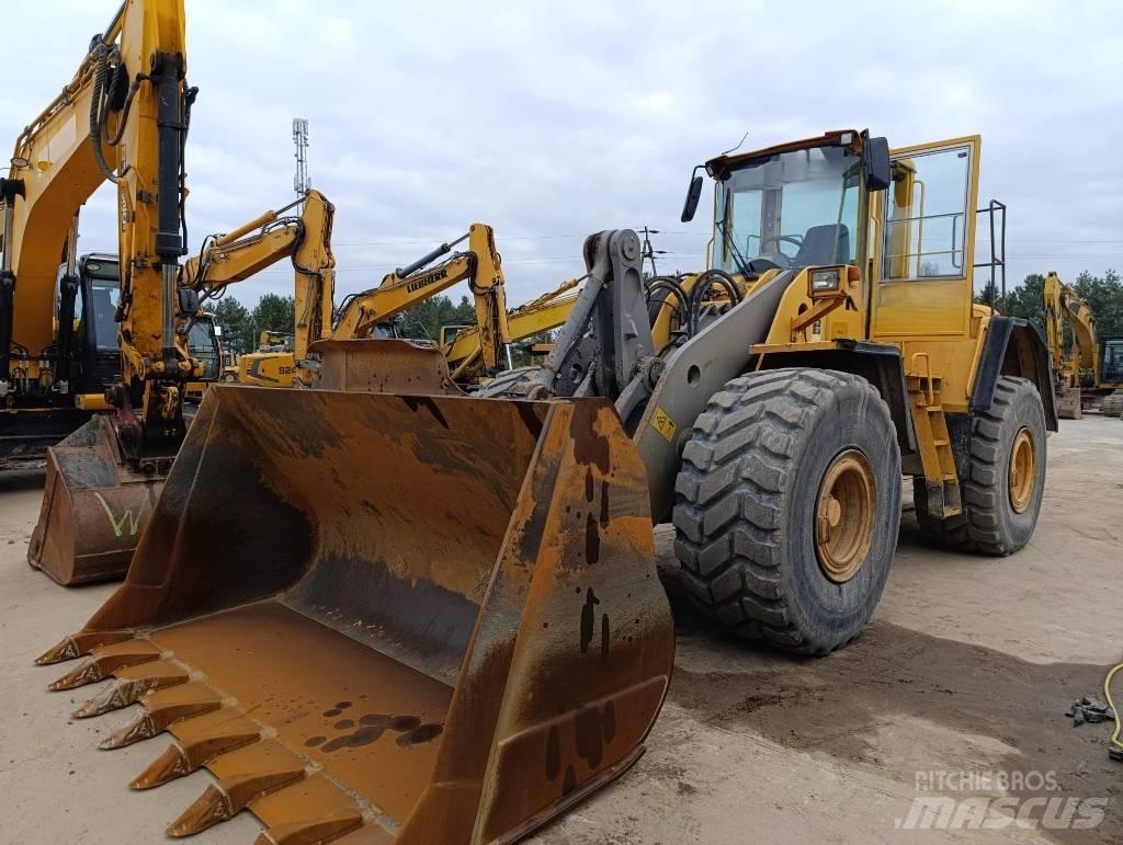 Volvo L 180 E Фронтальні навантажувачі