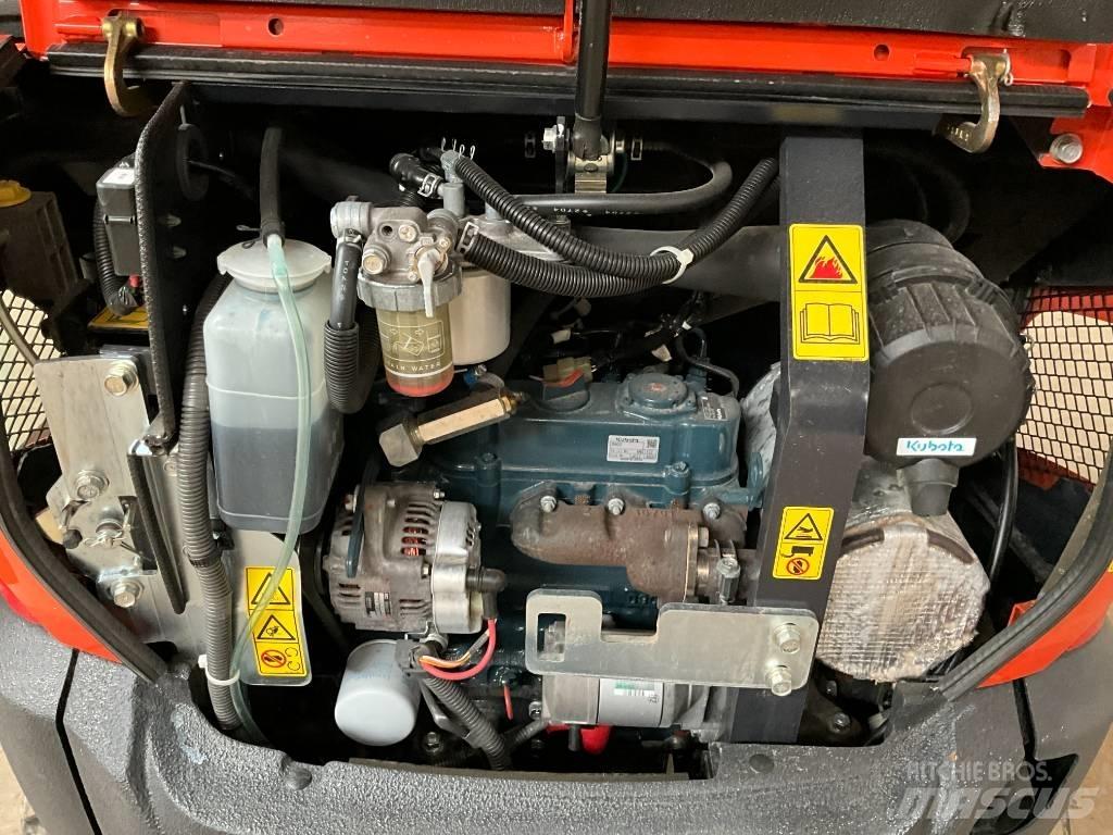 Kubota KX 019-4 Міні-екскаватори < 7т