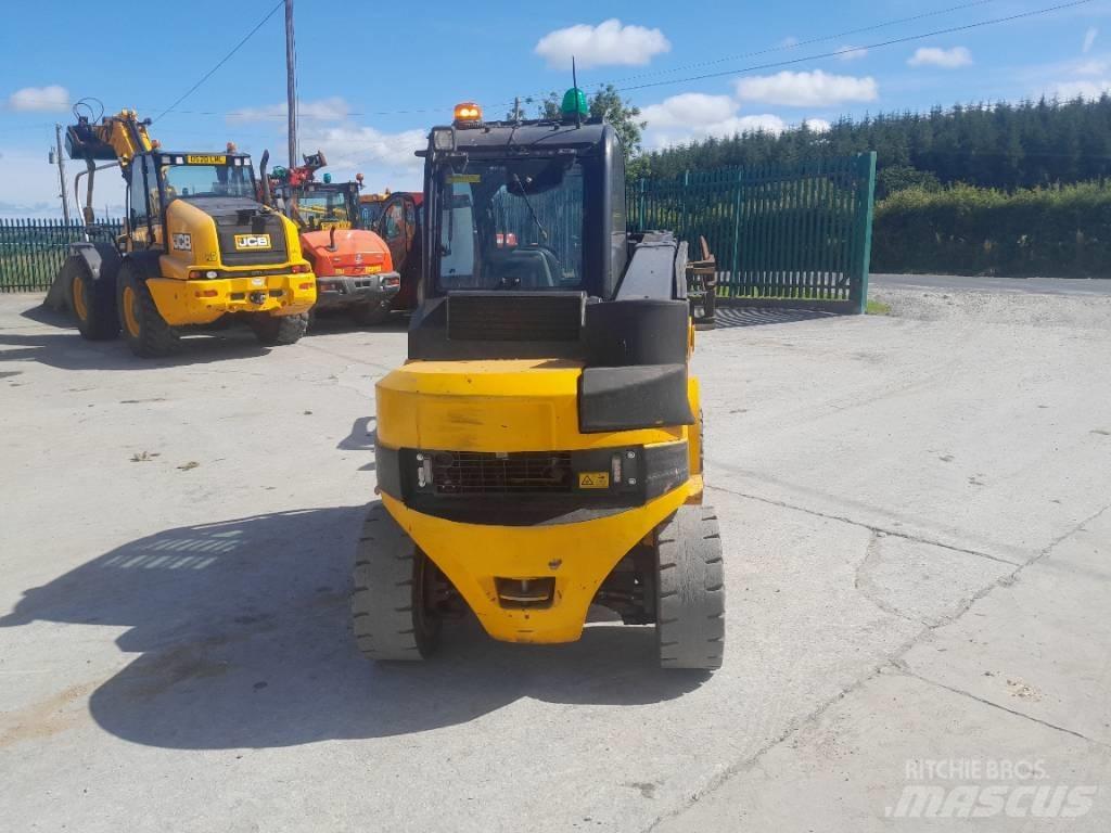JCB TLT 35 D Дизельні навантажувачі