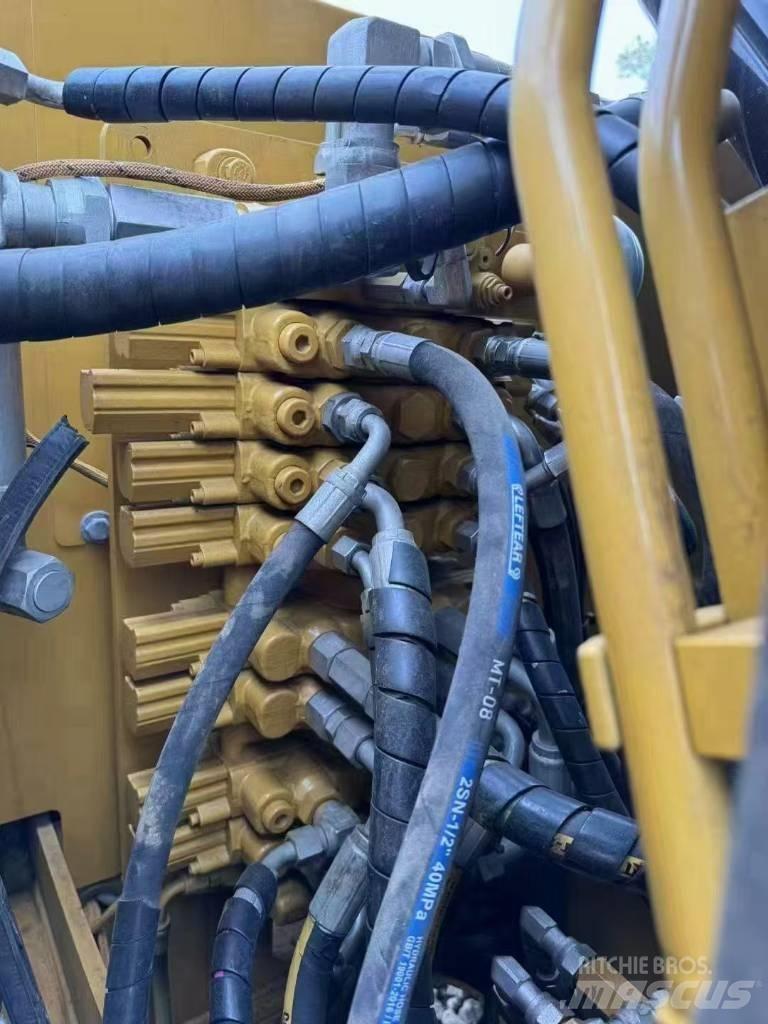 CAT 308E Гусеничні екскаватори