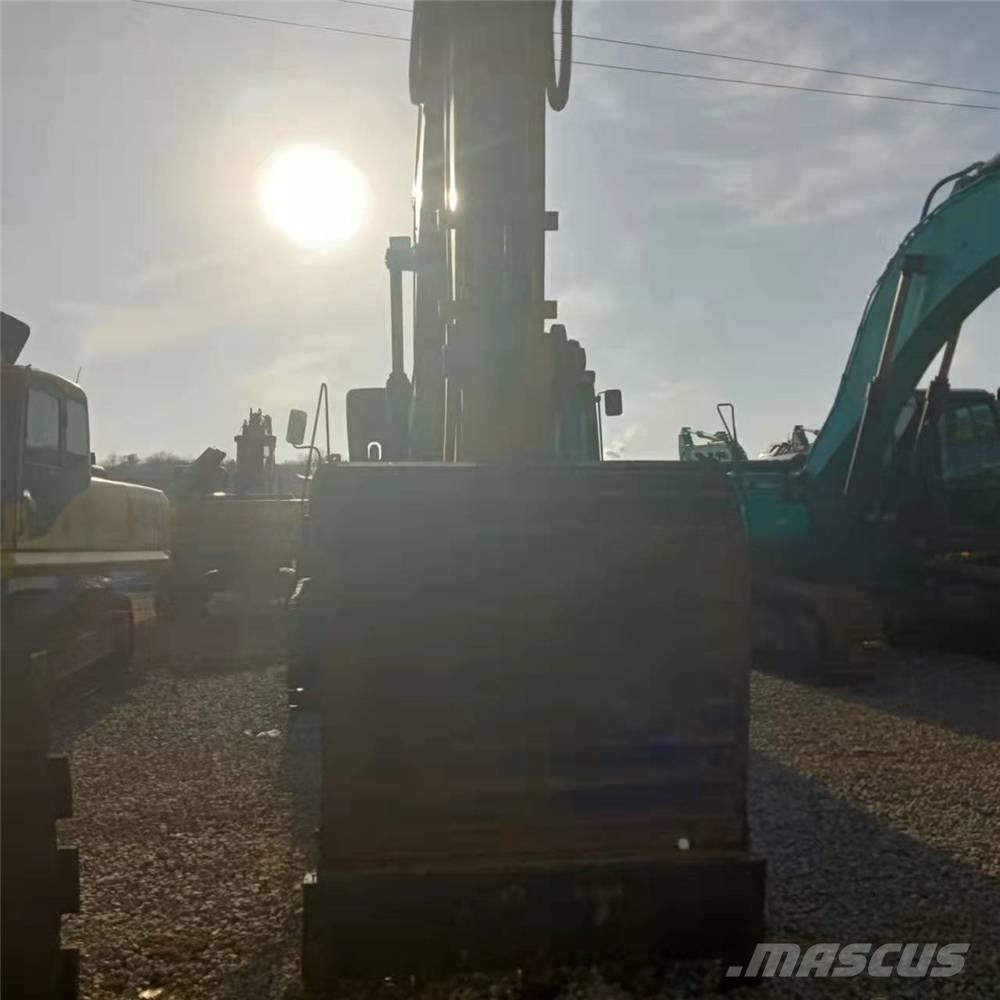 CAT 336D Гусеничні екскаватори
