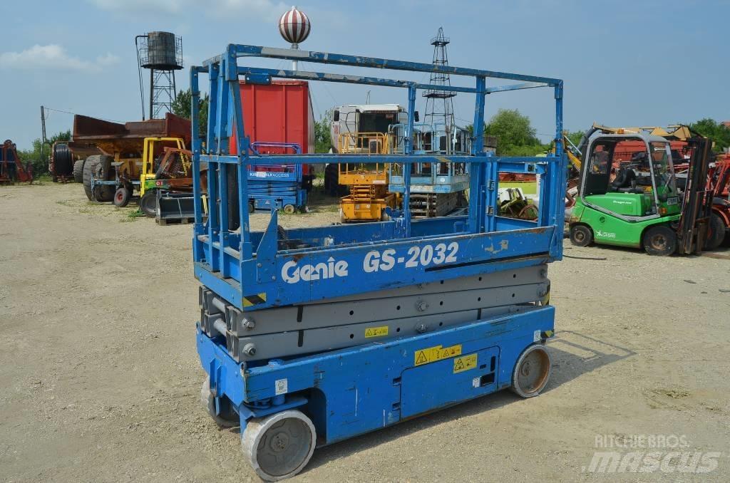 Genie GS 2032 Підйомники-ножиці