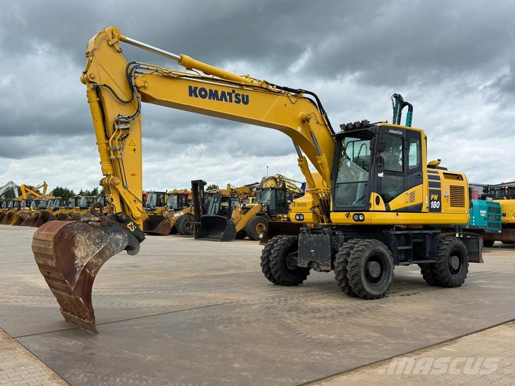 Komatsu PW180-11 Колісні екскаватори