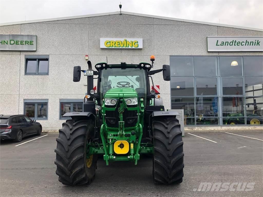 John Deere 6R215 Трактори