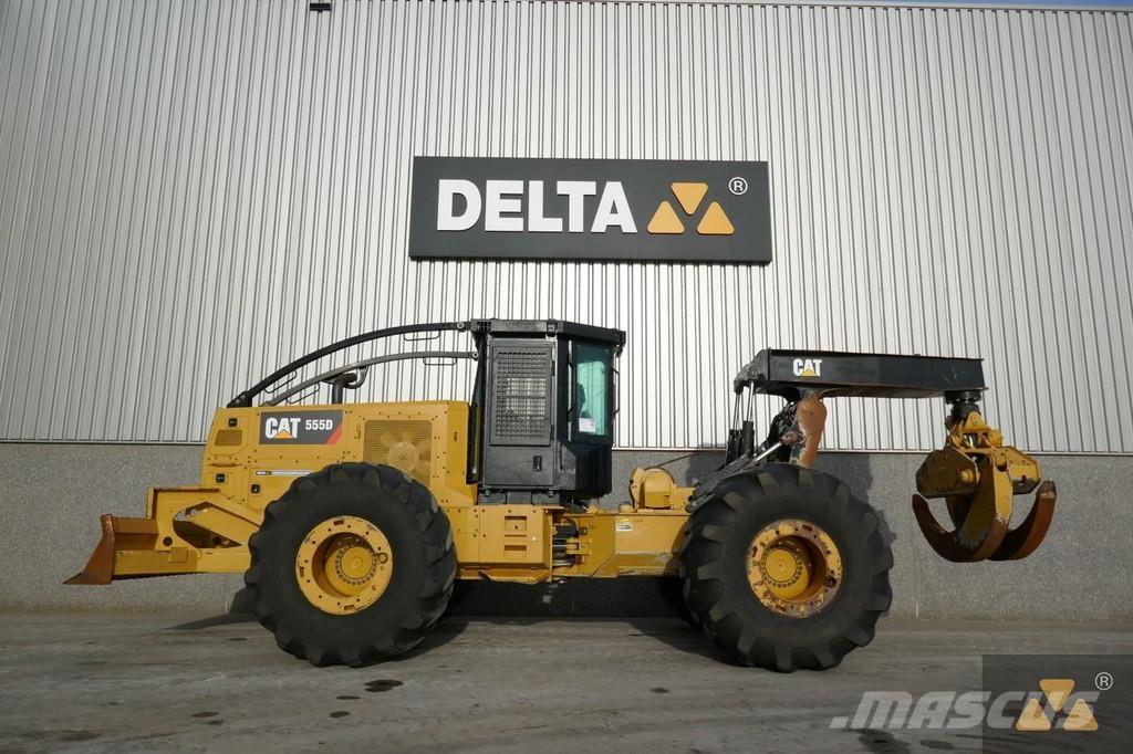CAT 555D Трельовочні трактора