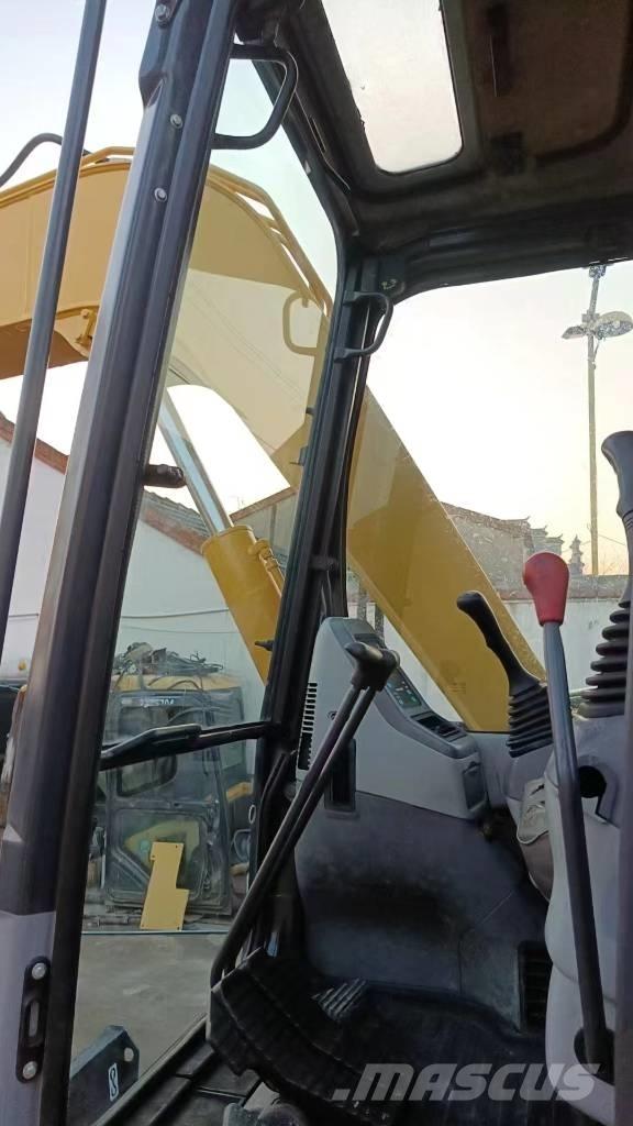Komatsu PC 78 US Гусеничні екскаватори