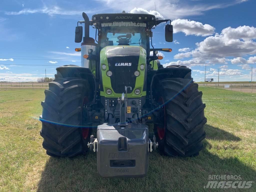 CLAAS AXION 960 Трактори