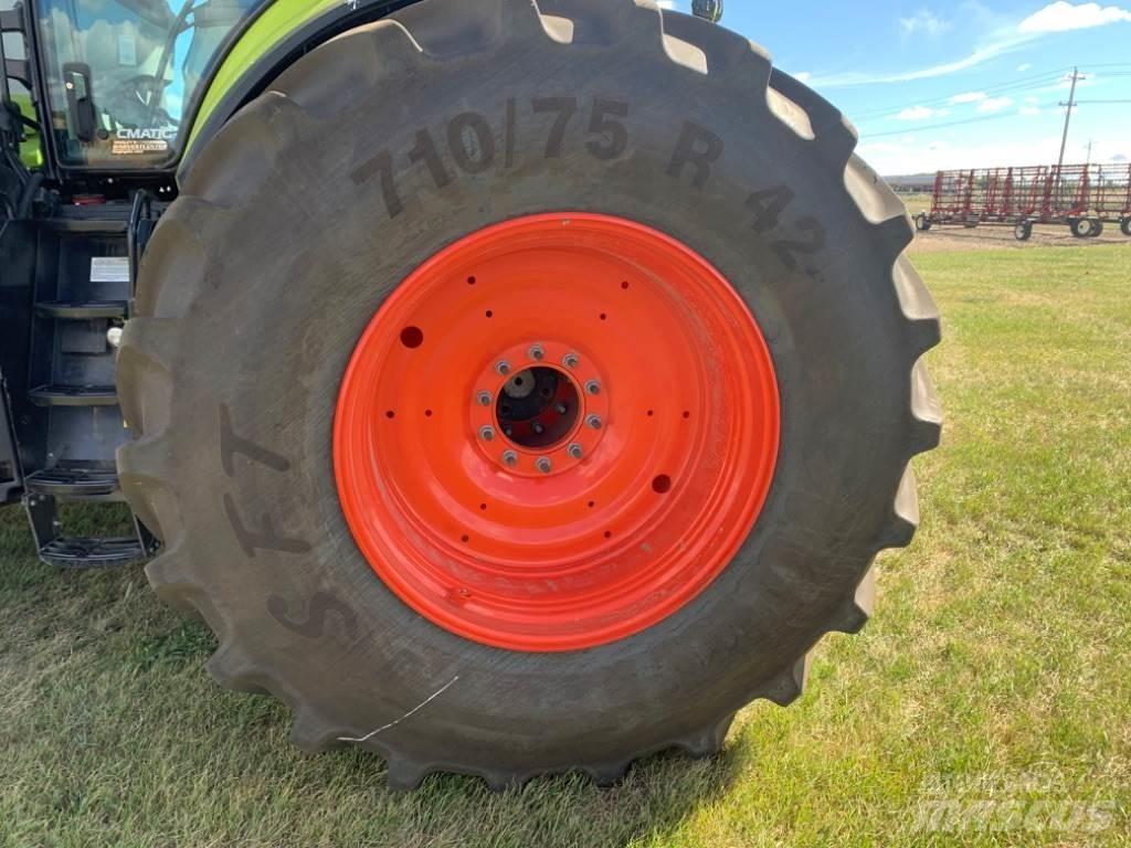 CLAAS AXION 960 Трактори