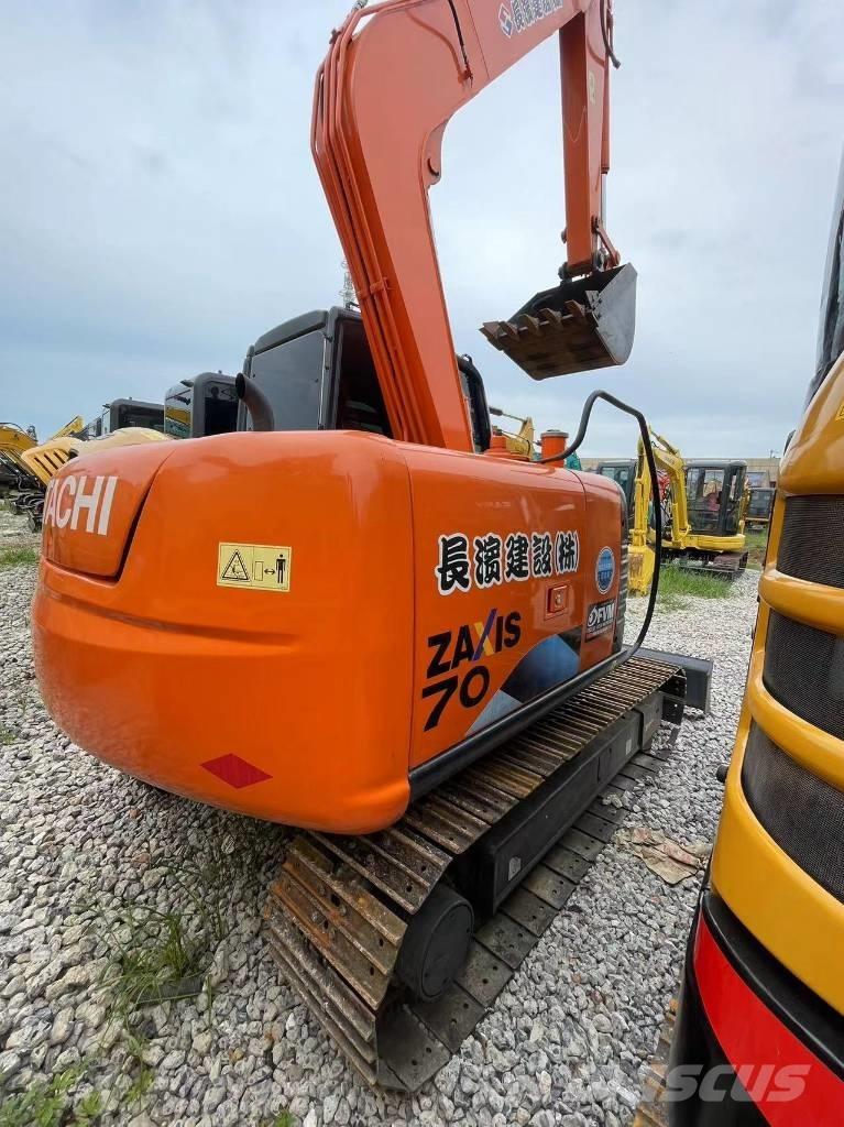 Hitachi ZX 70 Міні-екскаватори < 7т