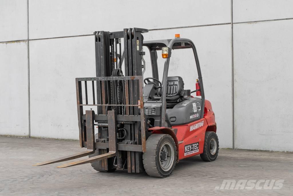 Manitou MI 30 D Дизельні навантажувачі