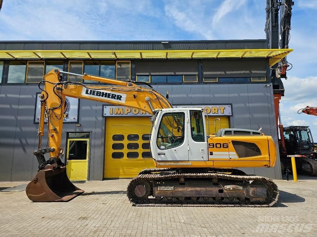 Liebherr 906 Гусеничні екскаватори