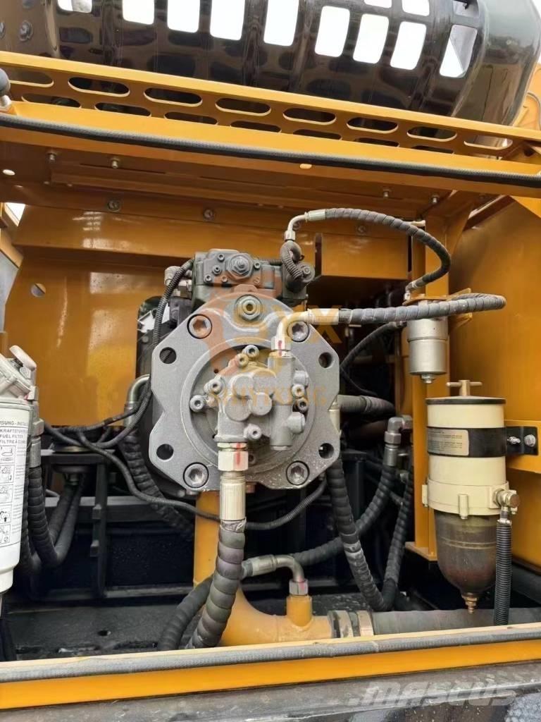 Sany SY 335H Гусеничні екскаватори