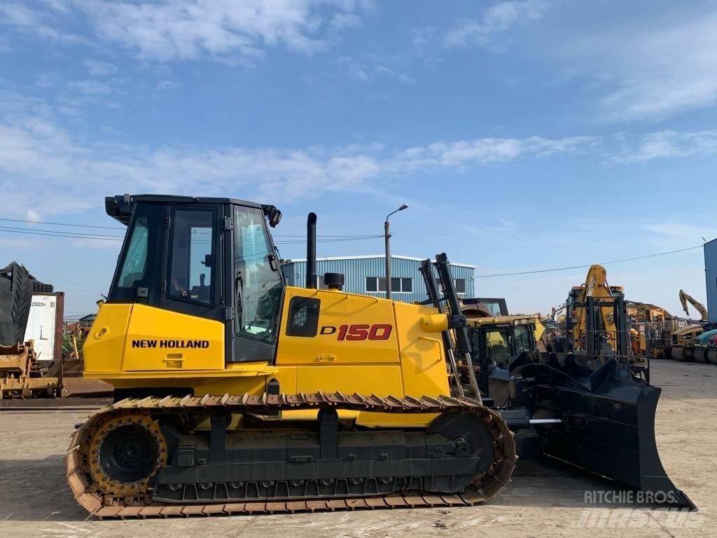 New Holland D 150 Гусеничні бульдозери