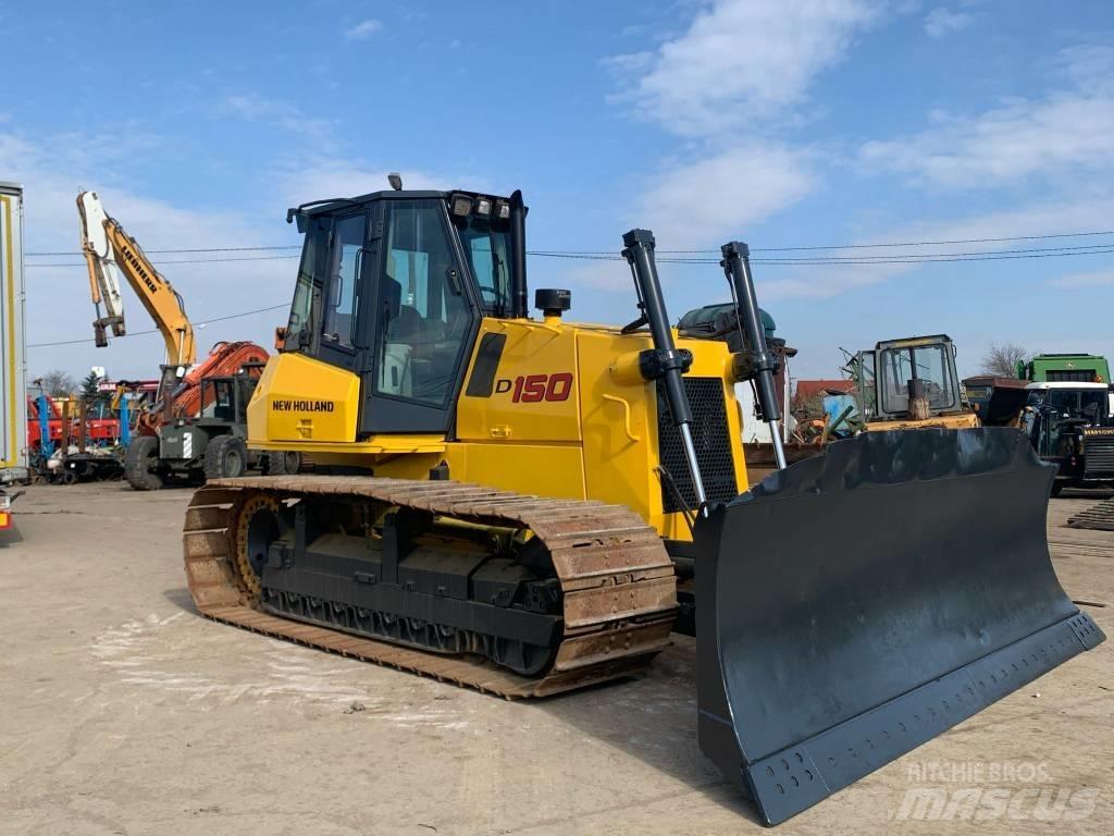 New Holland D 150 Гусеничні бульдозери