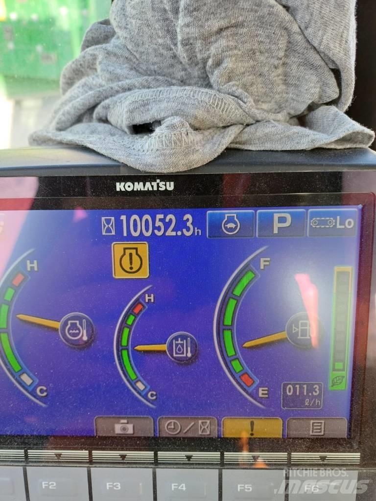 Komatsu PC 210 LC-10 Гусеничні екскаватори