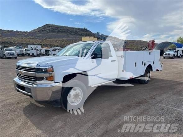 Chevrolet 3500 Будтехніка - Інші