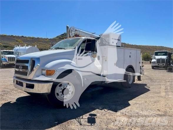 Ford F750 Будтехніка - Інші