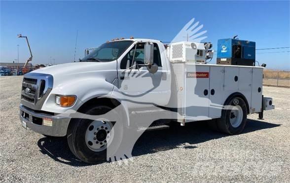 Ford F750 Будтехніка - Інші