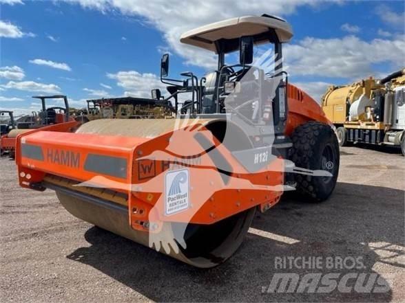 Hamm H12i Грунтові котки