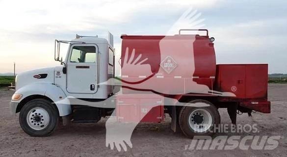 Peterbilt 335 Будтехніка - Інші