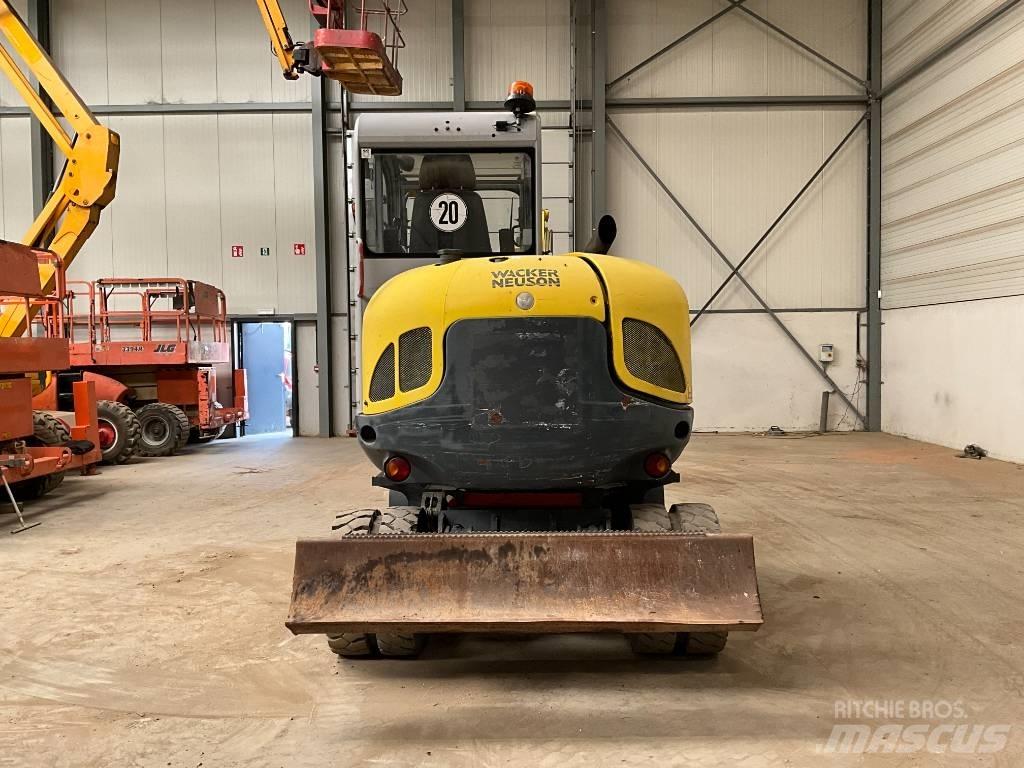 Neuson 6503 WD Колісні екскаватори