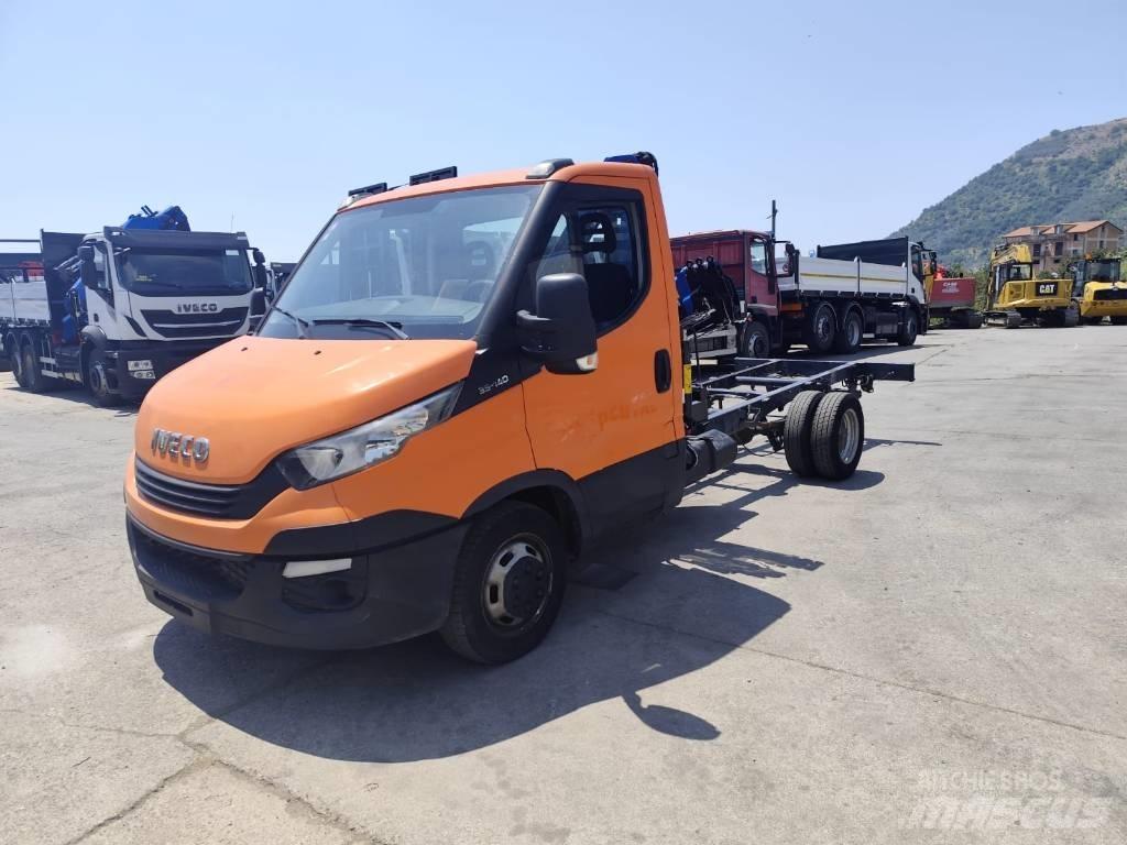 Iveco Daily 35-140 Автокрани