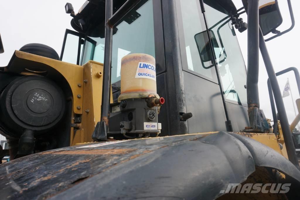 CAT 950 H Фронтальні навантажувачі